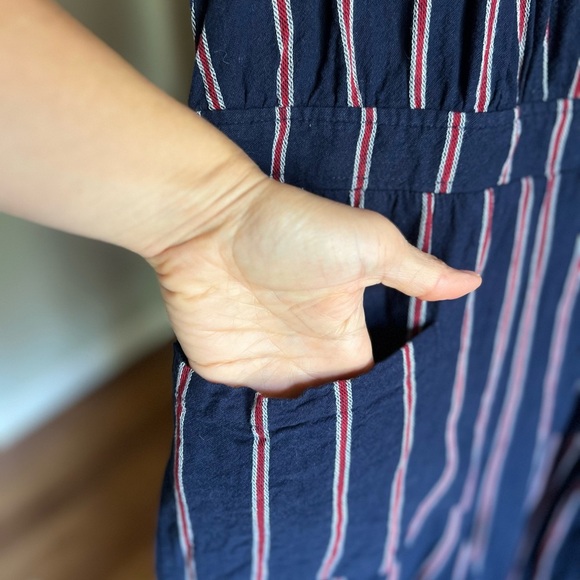 Universal thread romper size medium red, white and blue - Picture 10 of 12